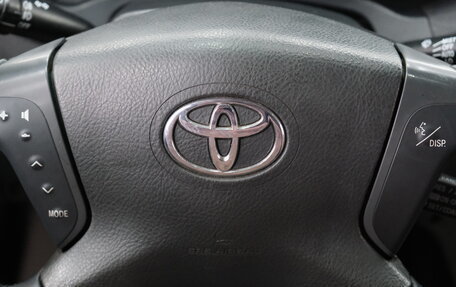 Toyota Avensis III рестайлинг, 2003 год, 569 000 рублей, 15 фотография