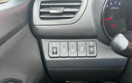 KIA Rio III рестайлинг, 2013 год, 887 000 рублей, 9 фотография