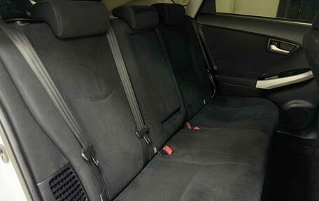 Toyota Prius, 2013 год, 1 083 000 рублей, 17 фотография