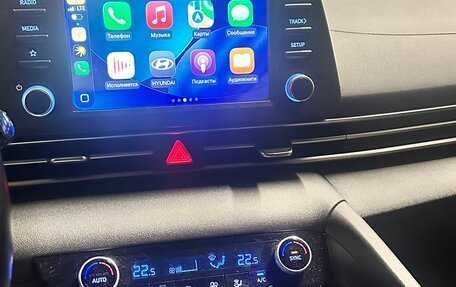 Hyundai Elantra, 2021 год, 2 380 000 рублей, 4 фотография