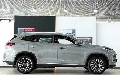 CheryExeed TXL, 2024 год, 3 800 000 рублей, 2 фотография