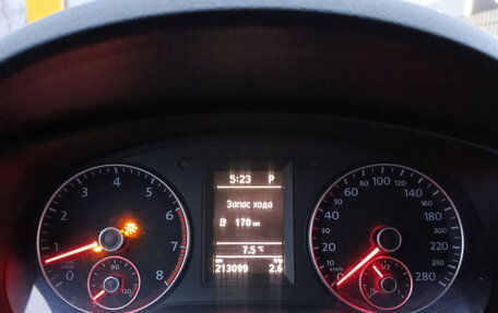 Volkswagen Jetta VI, 2012 год, 990 000 рублей, 13 фотография