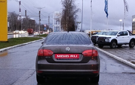Volkswagen Jetta VI, 2012 год, 990 000 рублей, 6 фотография