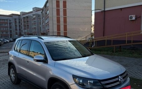 Volkswagen Tiguan I, 2015 год, 1 785 000 рублей, 2 фотография