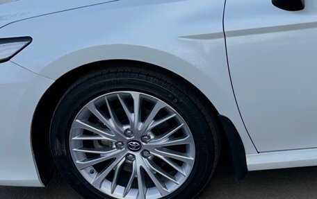 Toyota Camry, 2021 год, 3 700 000 рублей, 3 фотография