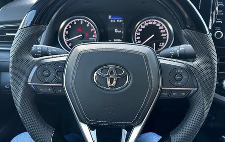 Toyota Camry, 2021 год, 3 700 000 рублей, 4 фотография