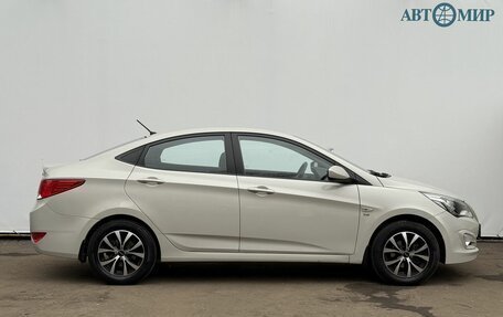 Hyundai Solaris II рестайлинг, 2015 год, 990 000 рублей, 4 фотография