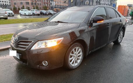 Toyota Camry, 2011 год, 1 100 000 рублей, 2 фотография