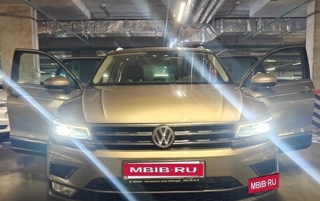 Volkswagen Tiguan II, 2017 год, 2 950 000 рублей, 17 фотография
