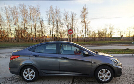 Hyundai Solaris II рестайлинг, 2012 год, 567 000 рублей, 8 фотография