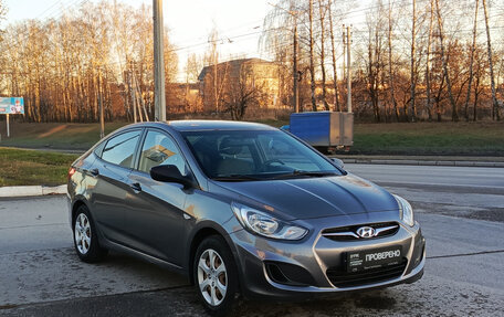 Hyundai Solaris II рестайлинг, 2012 год, 567 000 рублей, 7 фотография