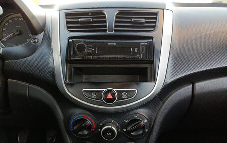 Hyundai Solaris II рестайлинг, 2012 год, 567 000 рублей, 19 фотография