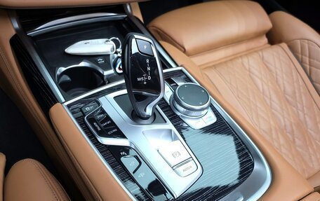 BMW 7 серия, 2022 год, 6 320 000 рублей, 11 фотография