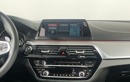 BMW 5 серия, 2018 год, 2 899 000 рублей, 23 фотография