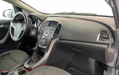 Opel Astra J, 2012 год, 601 000 рублей, 10 фотография