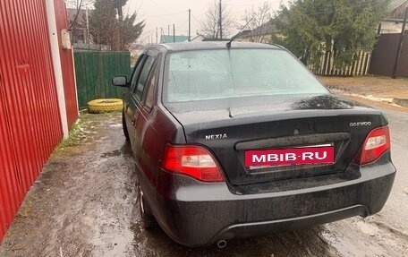 Daewoo Nexia I рестайлинг, 2012 год, 99 000 рублей, 4 фотография