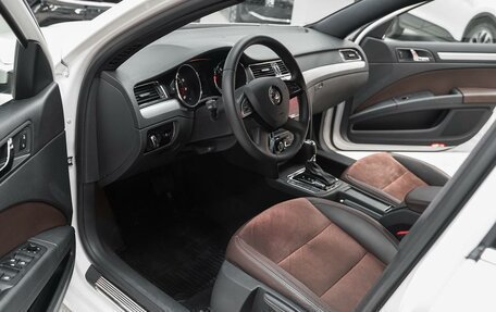 Skoda Superb III рестайлинг, 2014 год, 1 049 000 рублей, 6 фотография