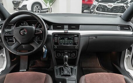 Skoda Superb III рестайлинг, 2014 год, 1 049 000 рублей, 11 фотография