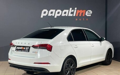 Skoda Rapid II, 2020 год, 990 000 рублей, 3 фотография