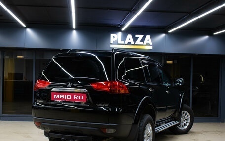 Mitsubishi Pajero IV, 2012 год, 1 679 000 рублей, 4 фотография