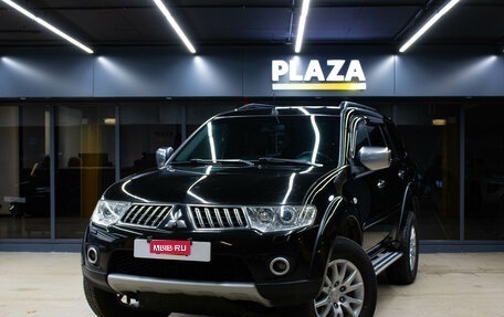 Mitsubishi Pajero IV, 2012 год, 1 679 000 рублей, 1 фотография