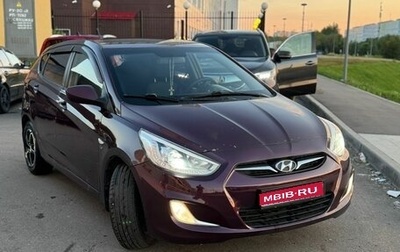 Hyundai Solaris II рестайлинг, 2013 год, 630 000 рублей, 1 фотография