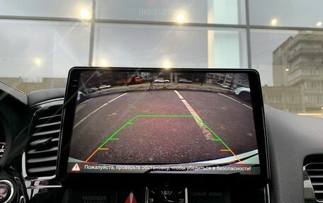 Mitsubishi Outlander III рестайлинг 3, 2016 год, 1 900 000 рублей, 14 фотография