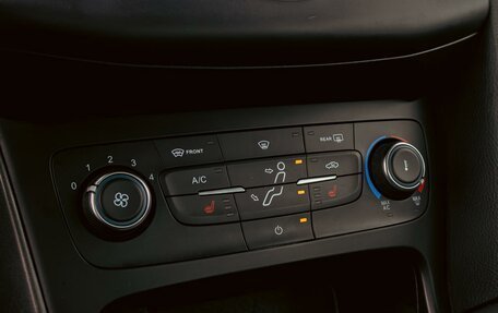 Ford Focus III, 2016 год, 995 000 рублей, 16 фотография