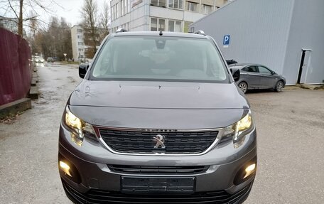 Peugeot Rifter I, 2021 год, 2 232 000 рублей, 7 фотография