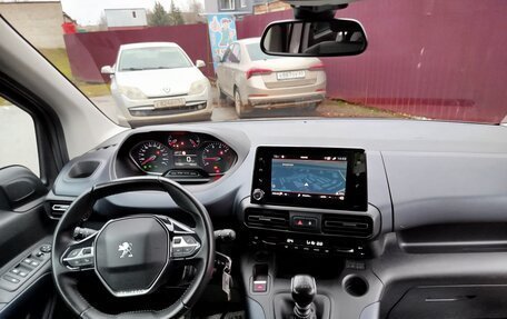 Peugeot Rifter I, 2021 год, 2 232 000 рублей, 23 фотография