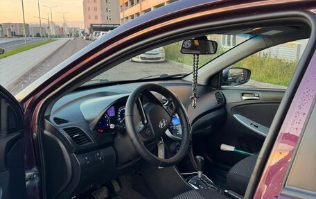 Hyundai Solaris II рестайлинг, 2013 год, 630 000 рублей, 3 фотография