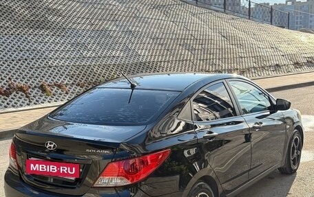 Hyundai Solaris II рестайлинг, 2011 год, 650 000 рублей, 8 фотография