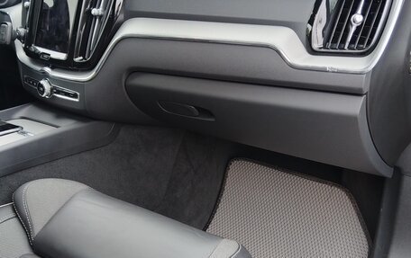 Volvo XC60 II, 2022 год, 4 350 000 рублей, 7 фотография