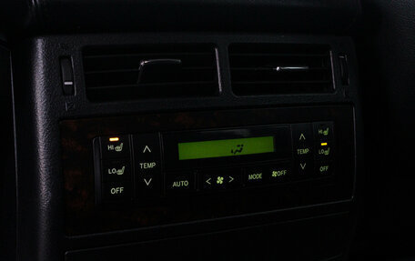 Toyota Land Cruiser 200, 2012 год, 2 565 000 рублей, 12 фотография