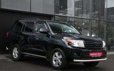 Toyota Land Cruiser 200, 2012 год, 2 565 000 рублей, 3 фотография