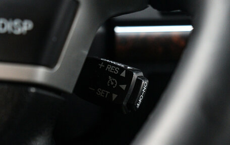 Toyota Land Cruiser 200, 2012 год, 2 565 000 рублей, 22 фотография