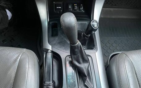 Toyota Land Cruiser Prado 120 рестайлинг, 2007 год, 1 690 000 рублей, 14 фотография