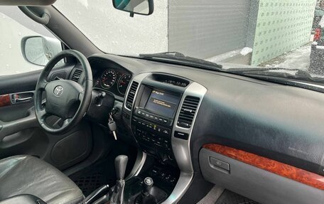 Toyota Land Cruiser Prado 120 рестайлинг, 2007 год, 1 690 000 рублей, 16 фотография