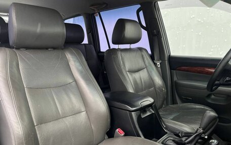 Toyota Land Cruiser Prado 120 рестайлинг, 2007 год, 1 690 000 рублей, 17 фотография