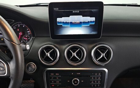 Mercedes-Benz A-Класс, 2018 год, 1 846 000 рублей, 15 фотография