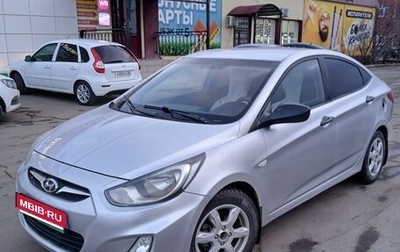 Hyundai Solaris II рестайлинг, 2011 год, 650 000 рублей, 1 фотография