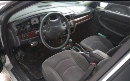 Dodge Stratus II, 2001 год, 180 000 рублей, 12 фотография