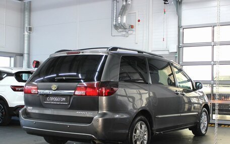 Toyota Sienna II рестайлинг, 2005 год, 780 000 рублей, 4 фотография