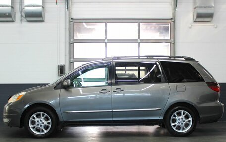 Toyota Sienna II рестайлинг, 2005 год, 780 000 рублей, 7 фотография