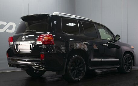 Toyota Land Cruiser 200, 2014 год, 3 480 000 рублей, 2 фотография