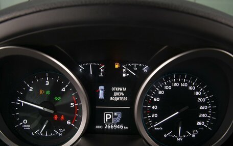 Toyota Land Cruiser 200, 2014 год, 3 480 000 рублей, 14 фотография