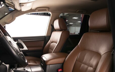 Toyota Land Cruiser 200, 2014 год, 3 480 000 рублей, 8 фотография