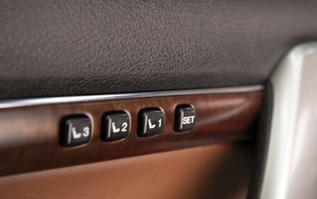 Toyota Land Cruiser 200, 2014 год, 3 480 000 рублей, 16 фотография