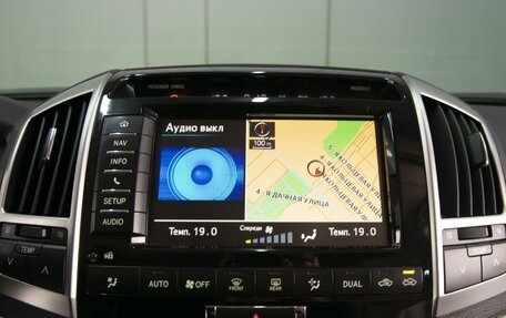 Toyota Land Cruiser 200, 2014 год, 3 480 000 рублей, 20 фотография