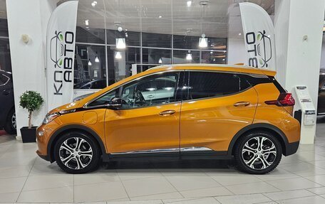 Chevrolet Bolt, 2017 год, 1 650 000 рублей, 2 фотография